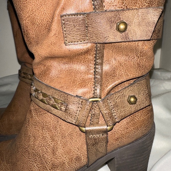 Relativity Brown Faux Leather Heeled Re-Henrick Boots‎ Sz 6.5M Inside Zip Buckle - Picture 3 of 12